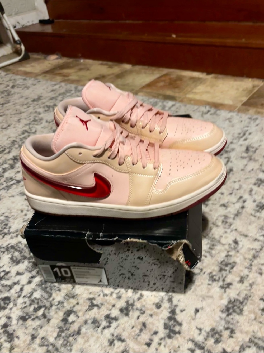 Jordan 1 Low Top Sneakers in Pink, Red